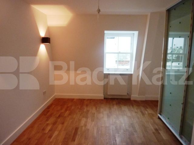 			New Instruction, 2 Bedroom, 1 bath, 1 reception Flat			 York Way, ISLINGTON / KINGS CROSS